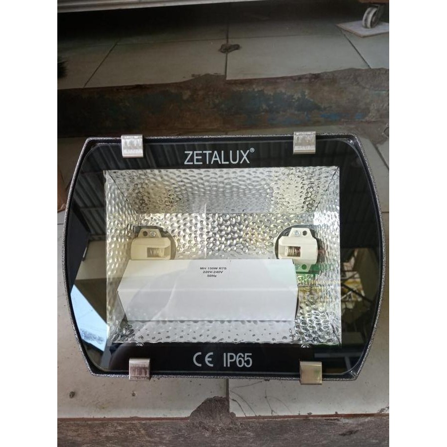 Lampu Sorot Mhntd 150 Watt Zetalux
