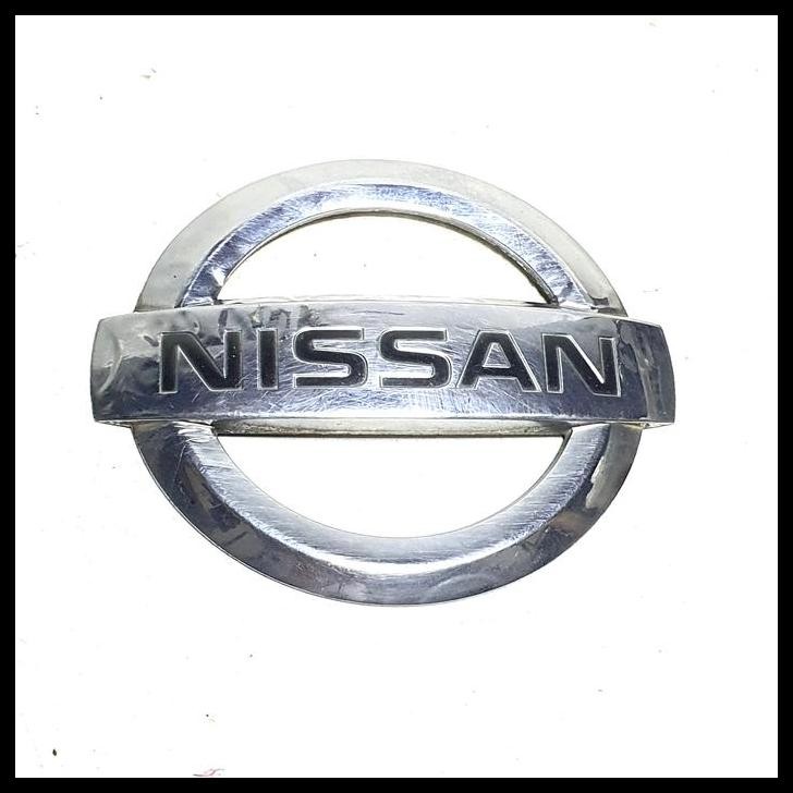 TERMURAH EMBLEM LOGO GRILL BUMPER DEPAN NISSAN GRAND LIVINA X-GEAR 62890-1U600 