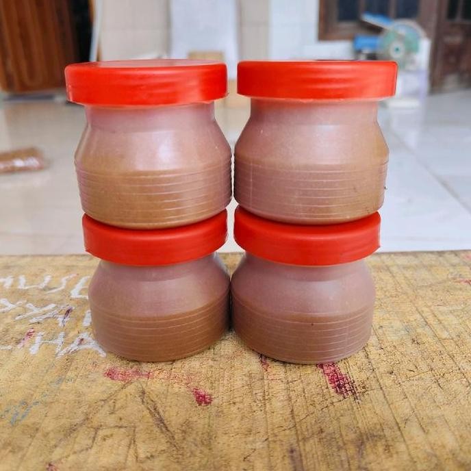 

paket 8 botol petis asin ikan tongkol.petis untuk rujak buah
