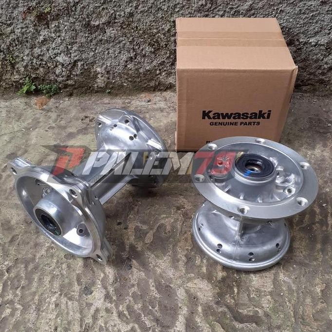 Tromol Set Depan Belakang Ori KLX 150 S L BF & Dtracker Lubang 28