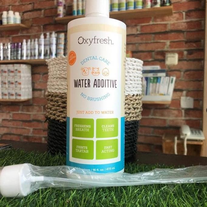 Oxyfresh Water additive 473 ml + tutup spray