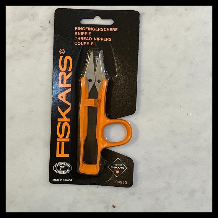 

TERMURAH GUNTING FISKARS SCISSORS THREAD NIPPERS ULTRA SHARP !!!!!!