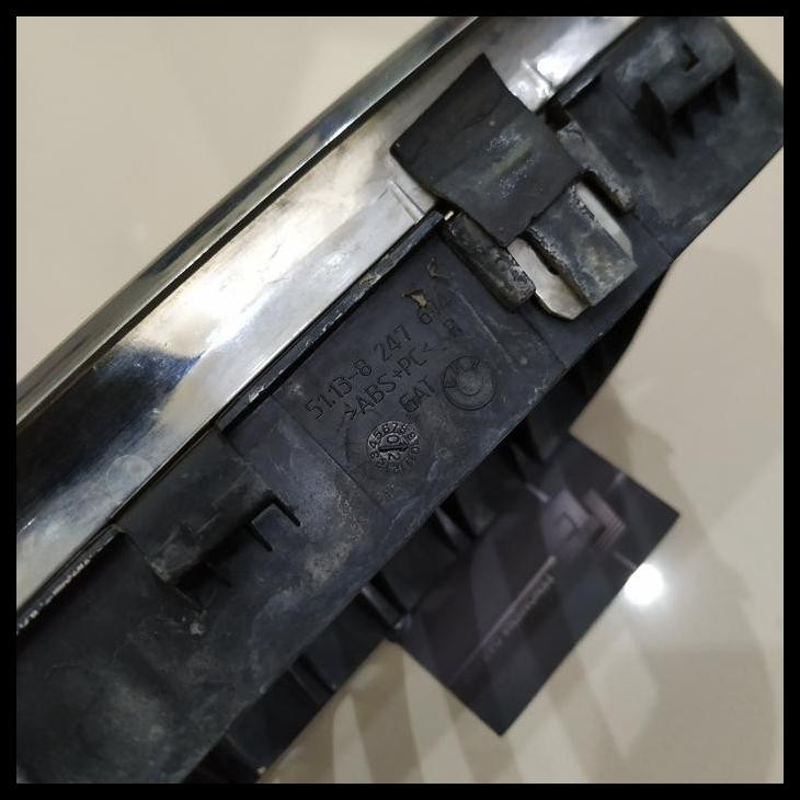 TERMURAH ORIGINAL BMW X5 E53 KIDNEY GRILL KANAN 8247674 