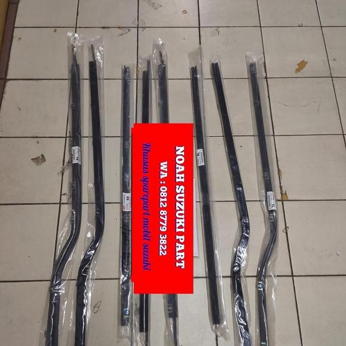 * Pelipit Kaca Suzuki Vitara Escudo Sidekick *