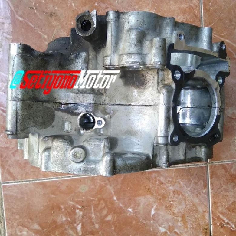 Crankcase Kanan Kiri Yamaha Mx King 2PV