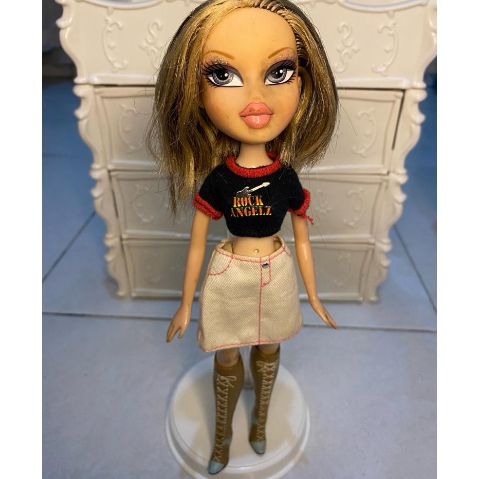 Brazt Ro Angel Cloe Brazt Doll Barbie Mga