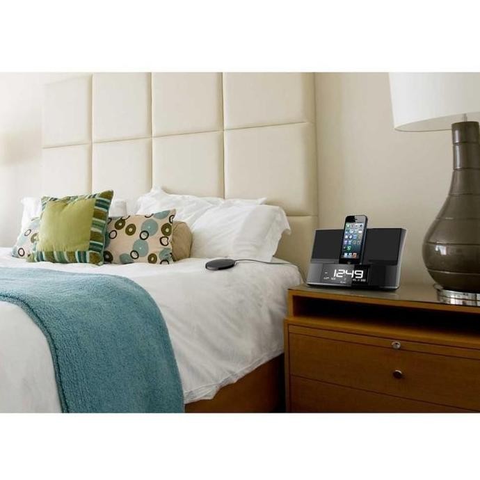 Iluv Timeshaker Dual Alarm Clock Speaker Bed Shaker Dock Lightning Iphone Original