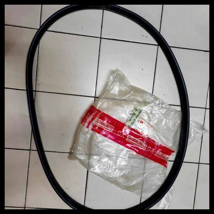 TERBARU KARET KACA BAGASI BELAKANG ISUZU PANTHER PIK UP 
