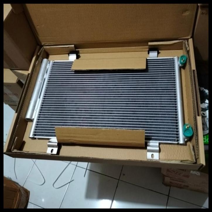 DISKON KONDENSOR CONDENSOR RADIATOR AC MOBIL SWIFT 2004 2005 2006 2007 2008 2009 