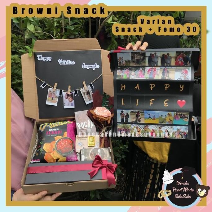 

Snack Box Hampers Makanan | Kado Makanan | Kado Cemilan | Hadiah Box