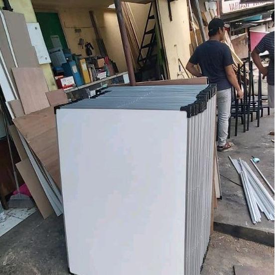 

Whiteboard 60X90Cm-Papan Tulis New Stok