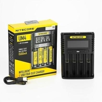 CHARGER - NITECORE UM4 INTELLIGENT UNIVERSAL CHARGER 4 SLOT Lcd