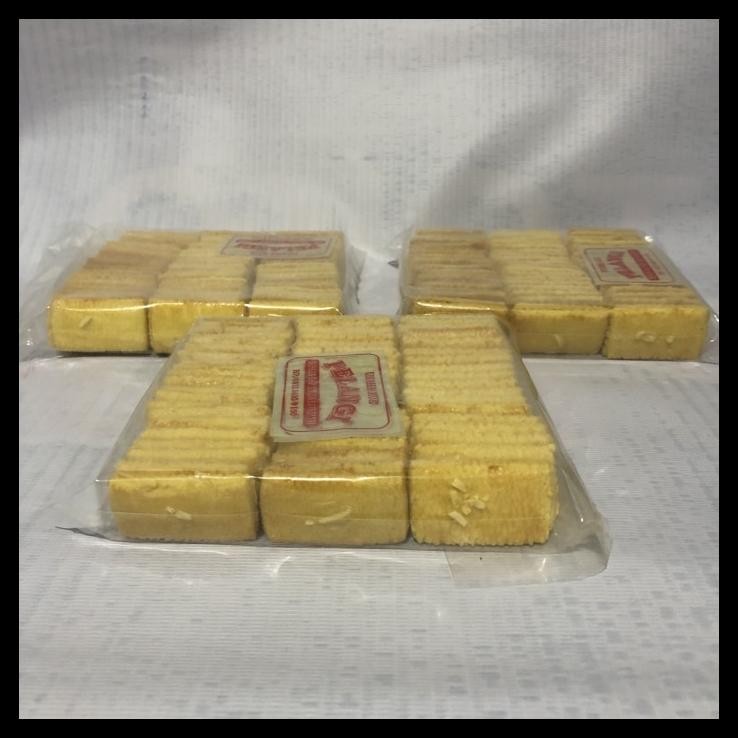 

DISKON KUE LEBARAN KUE MENTEGA KUE PELANGI RANCIS KUNING 250 GRAM !!!!!!