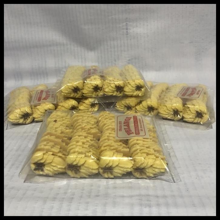 

TERMURAH KUE LEBARAN KUE MENTEGA KUE PELANGI KUE DAUN 250 GRAM