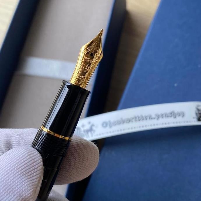 

Sailor Professional Gear Slim (Pro Gear Slim) Fountain Pen New Stok
