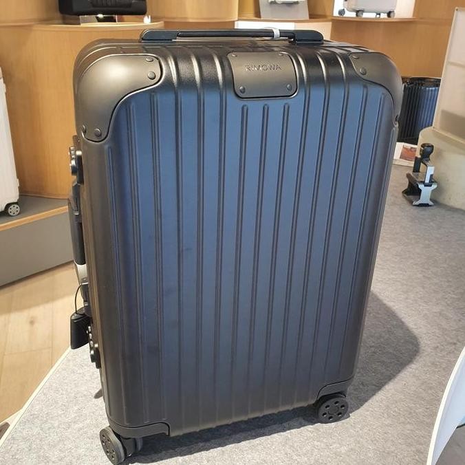 ORIGINAL RIMOWA HYBRID CABIN LVMH (LIMBO)
