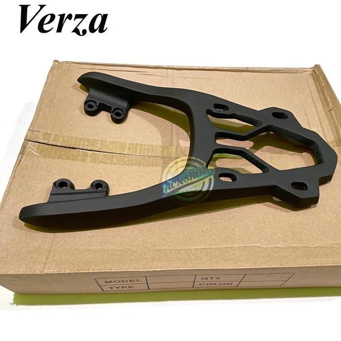 BRACKET BOX BELAKANG MOTOR HONDA CB VERZA 150 BREKET HITAM DUDUKAN TOP BOX STOK TERBATAS