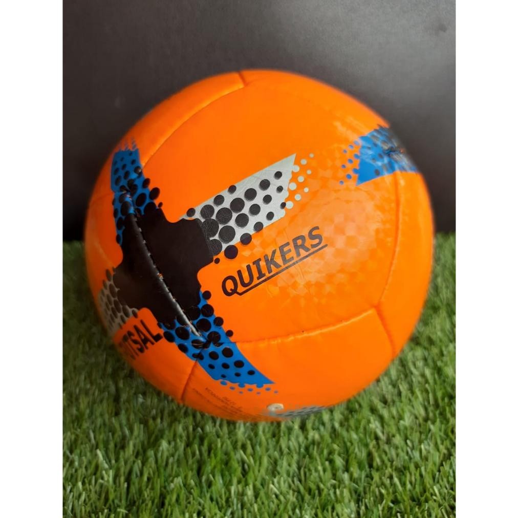 bola futsal/bola futsal murah/bola futsal bagus/bola futsal quikers