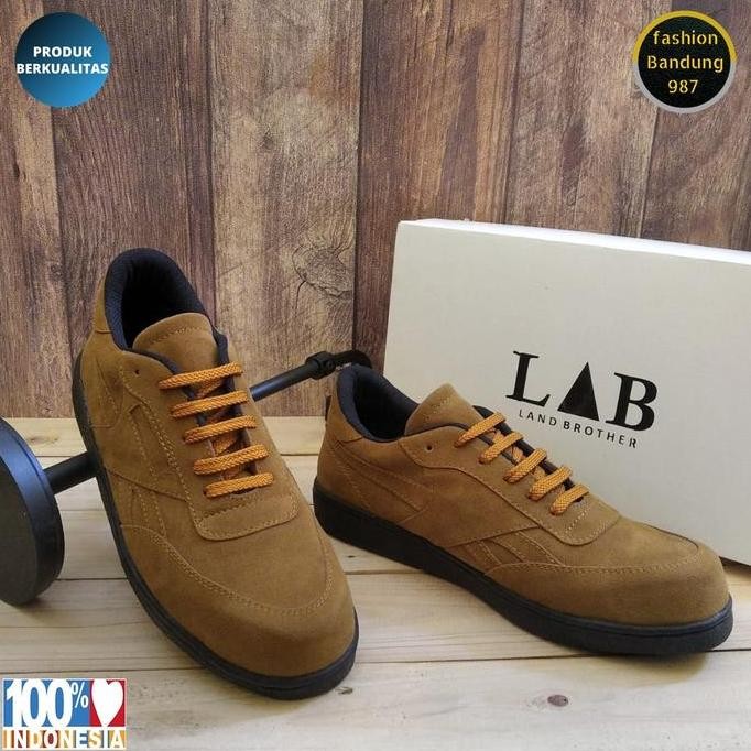 new  Sepatu Safety Sport Ujung Besi Sepatu Safety Sneakers