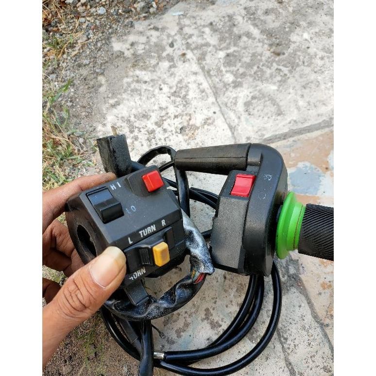 holder ninja rr r s gas kontan ninja rr r ss original copotan / holder kanan kiri ninja r original