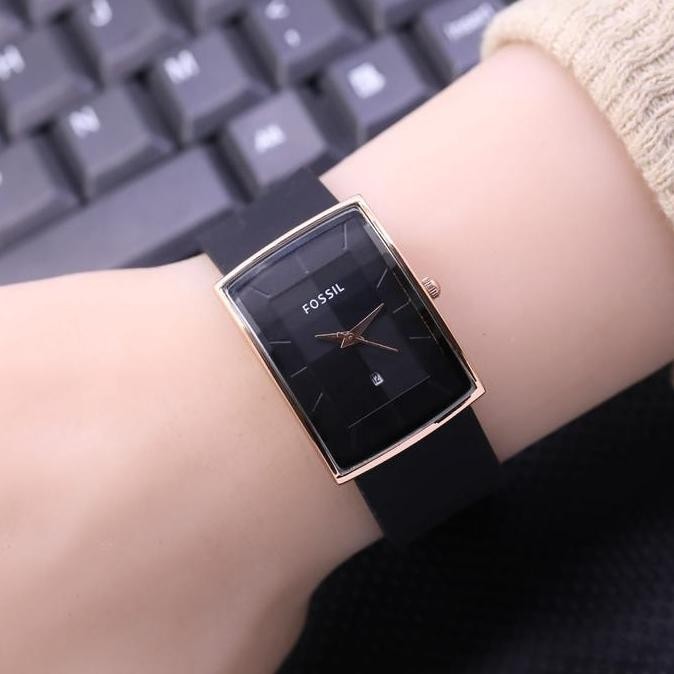 Jam tangan wanita fossil rubber kotak murah