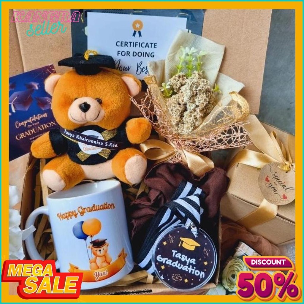 

Kado Wisuda Graduation Hampers / Bucket Hadiah Wisuda Diskon Setengah Harga