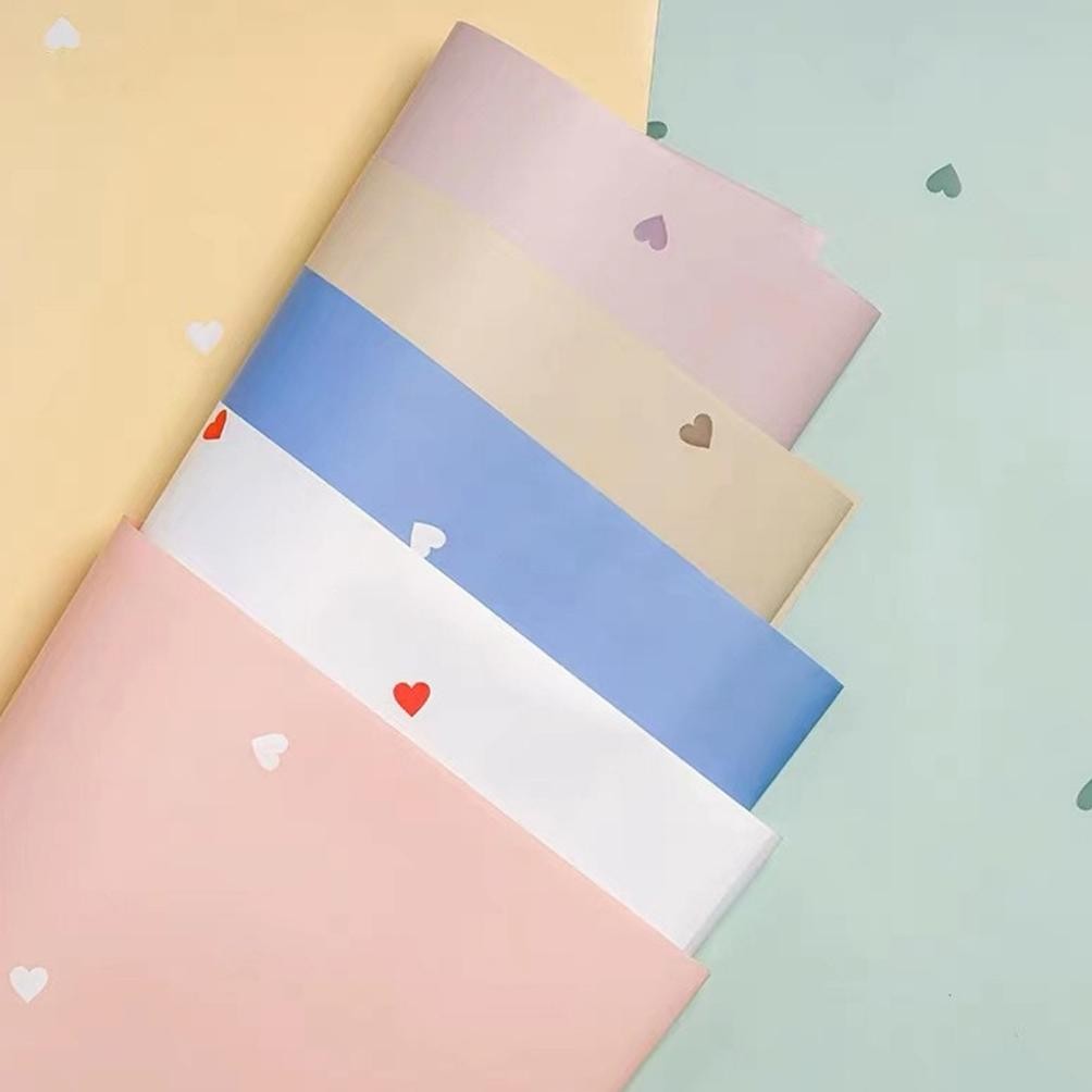 

Sr-32 Kertas Buket Love Polkalove Wrapping Paper Cellophane Valantine / Kertas Kado Ecer Kb6134