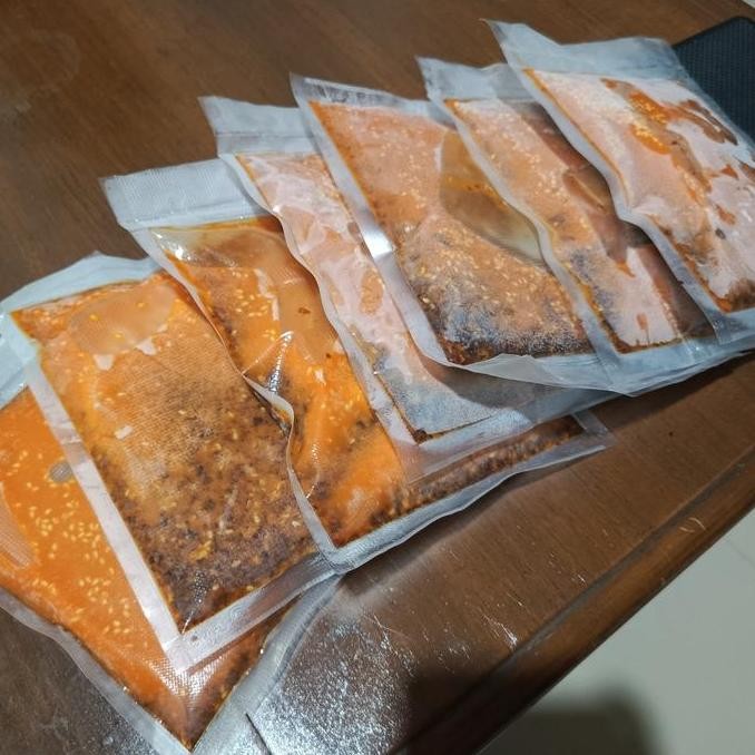 

Chili Oil LumCik (250 gram) CS