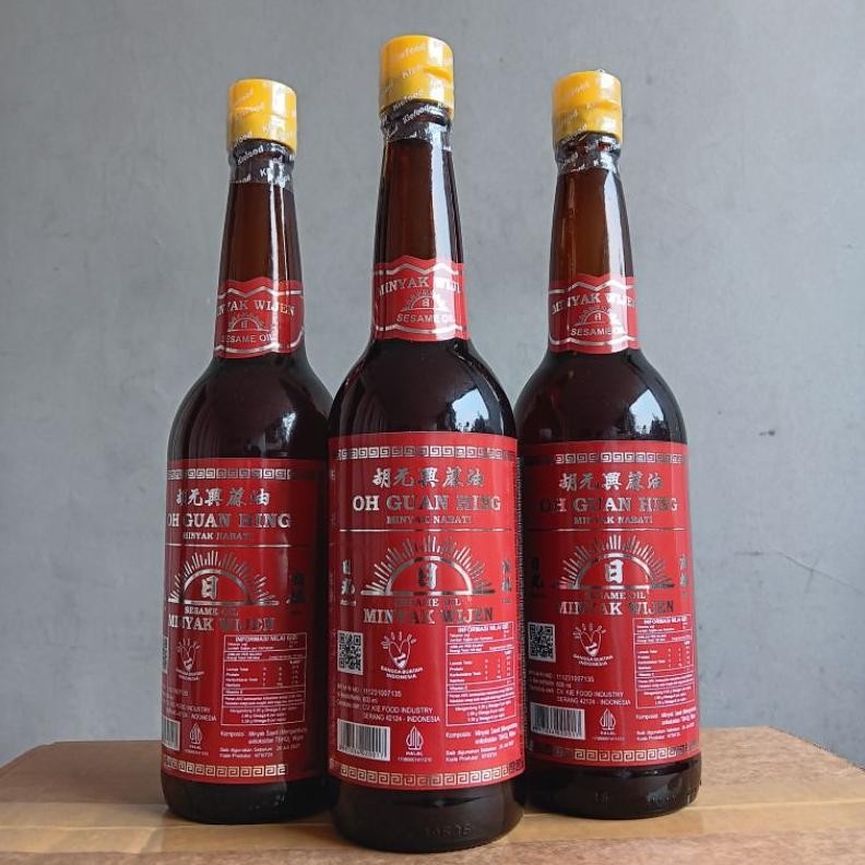

Minyak Wijen Oh Guan Hing Sesame Oil 600ml / Minyak Wijen 600ml Nugi
