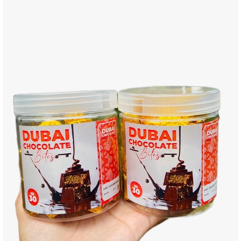 

Cod Murah !! Dapat 2 Toples Coklat Dubai Bites Isi 30 Pcs Do86