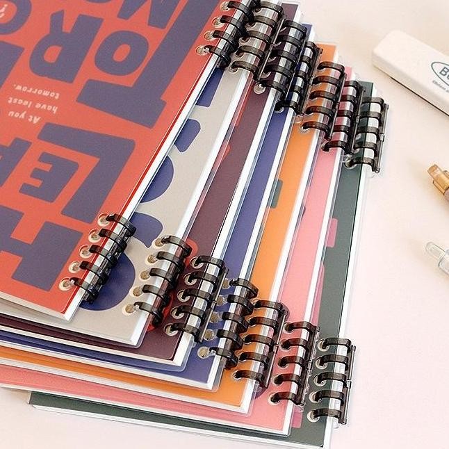 

Winzige A5 B5 Buku Tulis Sekolah Lucu Spiral Notebook Buku Diary Aesthetic Jurnal Lose Leaf Binder Kuliah Ring Notebook Penulisan Halus Paper Stationery Kertas