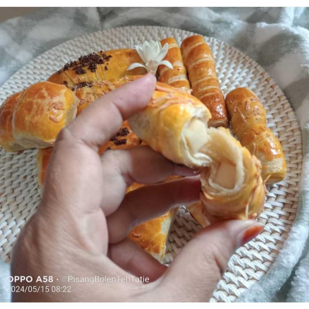 

MURAH ENAK CHEESE ROLL OLEH OLEH BANDUNG KEJU ROLL SNACK CEMILAN Nugi