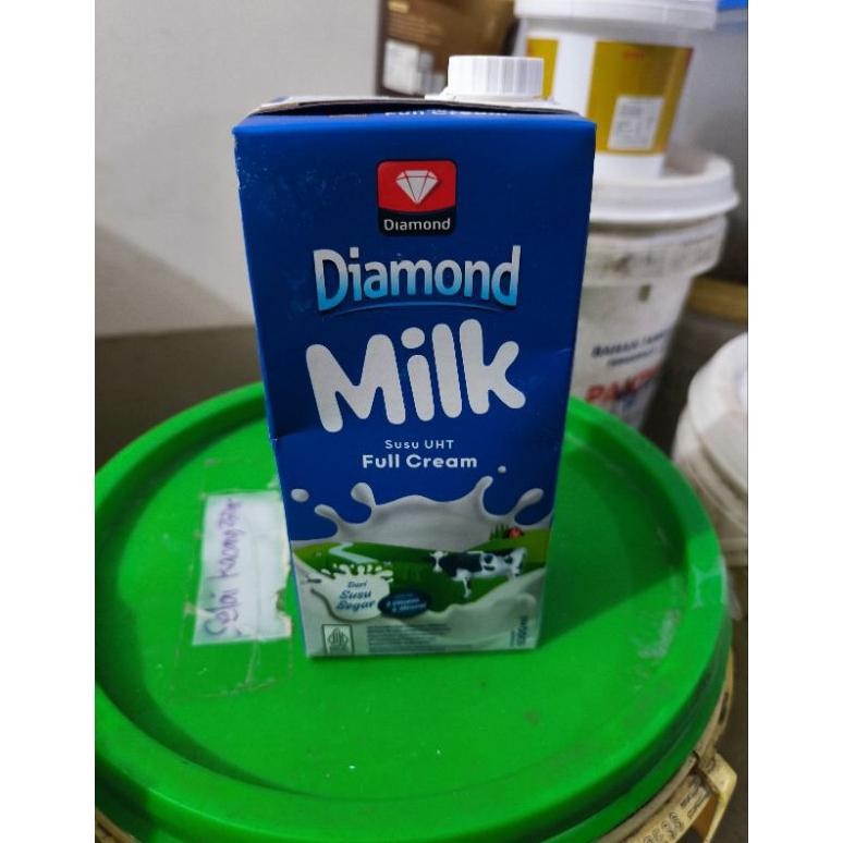 

Susu Diamond UHT full cream 1L Nugi