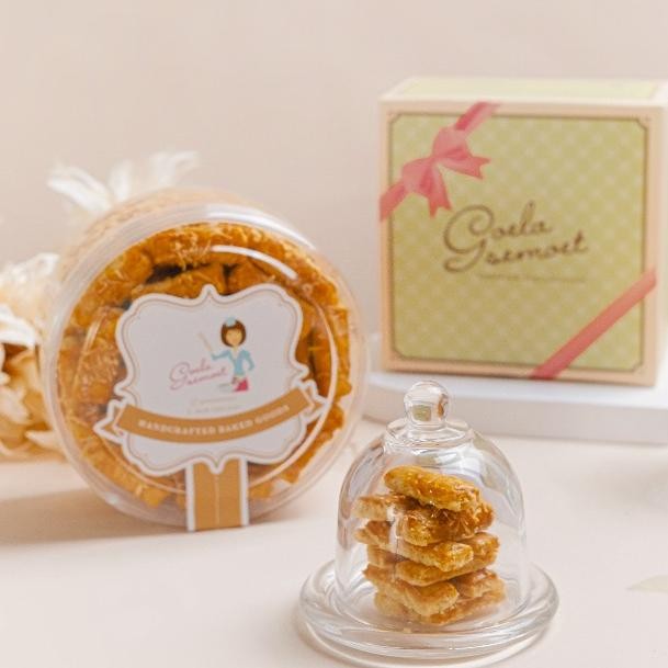 

Kue Kastengel Keju Premium Goela Semoet - kue kering cookies kastangel Nugi