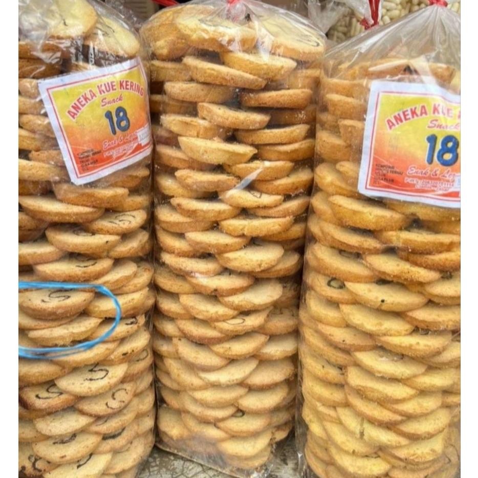 

1KG BOLU PANGGANG KERING KUE BOLU S / POLOS VANILA Gurih Renyah Fresh Nugi