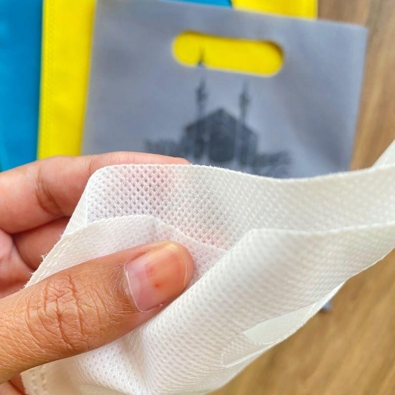 

Kkim Ready Stock Banyak Siap Kirim Tas Bingkisan Oleh-Oleh Souvenir Haji Dan Umroh Termurah Terlaris Se Jatim Ponorogo