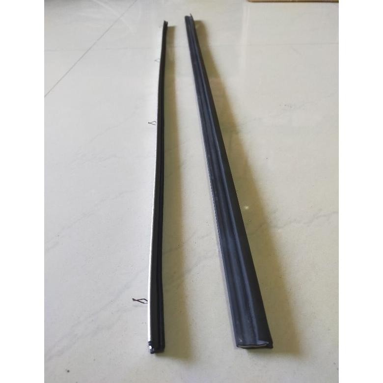 Karet Lis kaca pintu/ weather strip Futura SS carry extra luar/ dalam AST Nugi