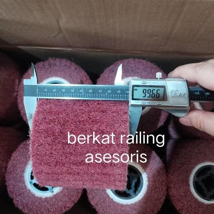 RODA POLES HAIRLINE STAINLESS (Schotbrite Stainless)