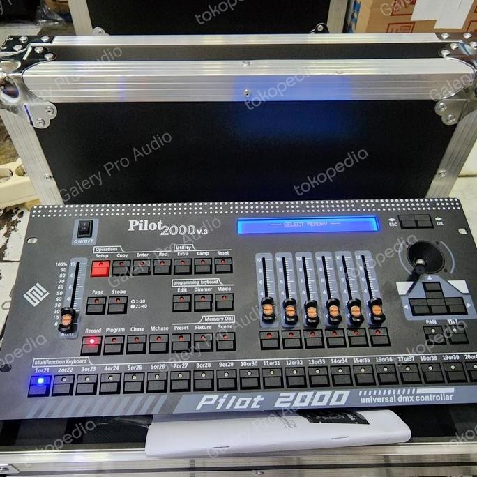 MIXER DMX CONTROLLER PILOT 2000 MIXER DMX ORIGINAL Terlaris