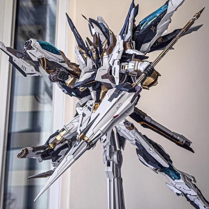 Model Kit IN ERA 1/100 AURORA METAL FRAME Supernova Infinite Dimension