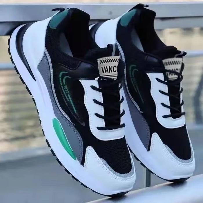 Rs Sepatu Sneakers Pria Wanita Dewasa Ukuran Besar 39-43 Sepatu Sport Shoes Olahraga