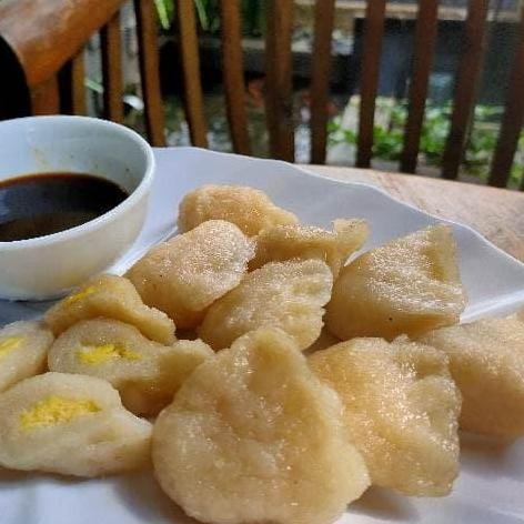 

Produk Baru!! Pempek Telur Ikan Tenggiri - Paket 10pcs Pempek Sari Frozen