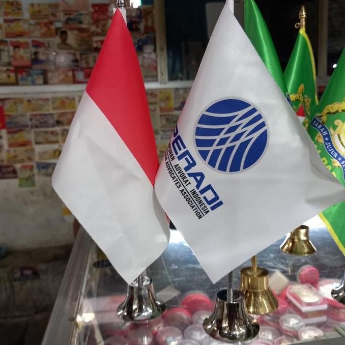 ready  bendera peradi//bendera meja