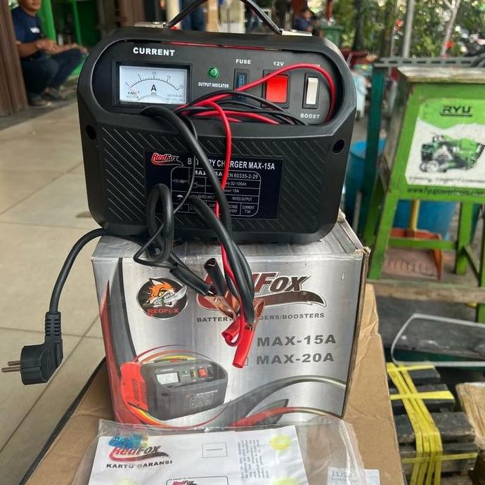 BATTERY CHARGER REDFOX MAX 15A CAS BATERAI AKI MOBIL,MOTOR,KAPAL DLL RED FOX murah