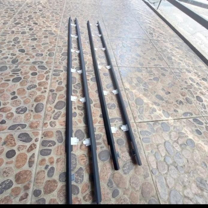 pelipit kaca karet plipit kaca avanza xenia all new 2012-2018 original murah