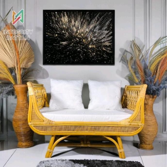 Kursi Sofa Bench Kecil 2 Sitter Rotan Alami - Melamin Spray, Kualitas Ekspor - Furniture Seo