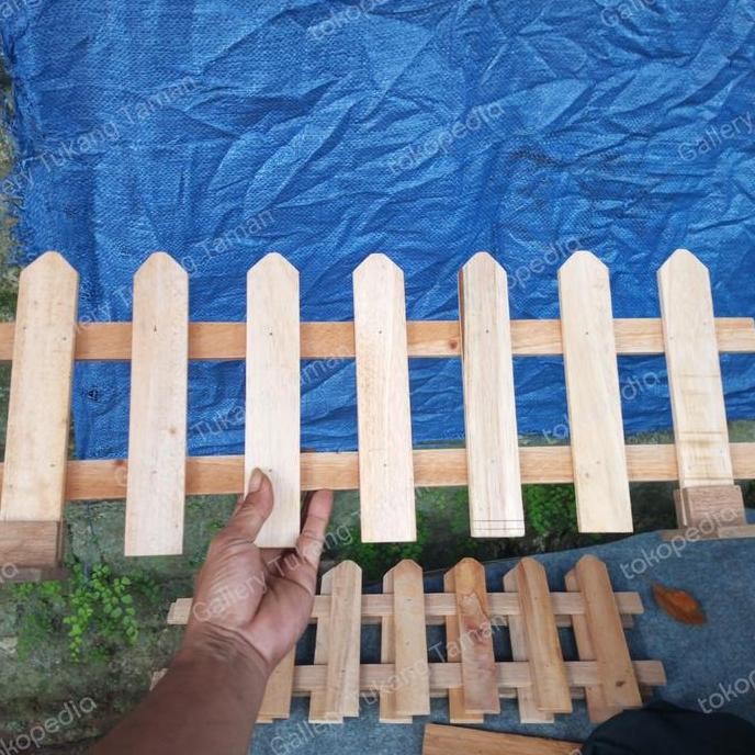 Pagar Kayu Mini, Pagar Pembatas Taman