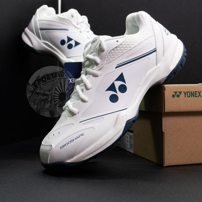 SEPATU BTON YONEX POWER CUSHION SHB65X4 SHB65 X 4 SHB65X4EX WHITE