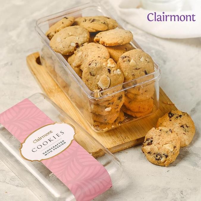 

Clairmont Almond Raisin Cookies