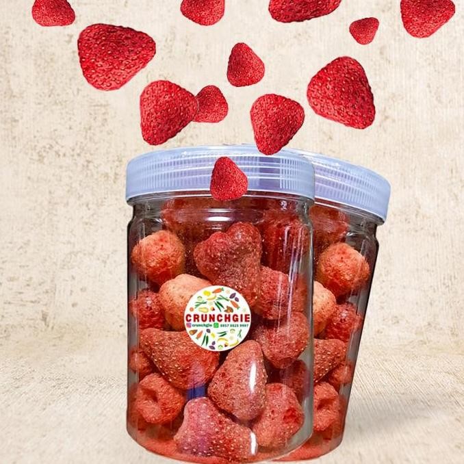 

Korean Strawberry Crisp Keripik Strawberry Freeze Dried Snacks